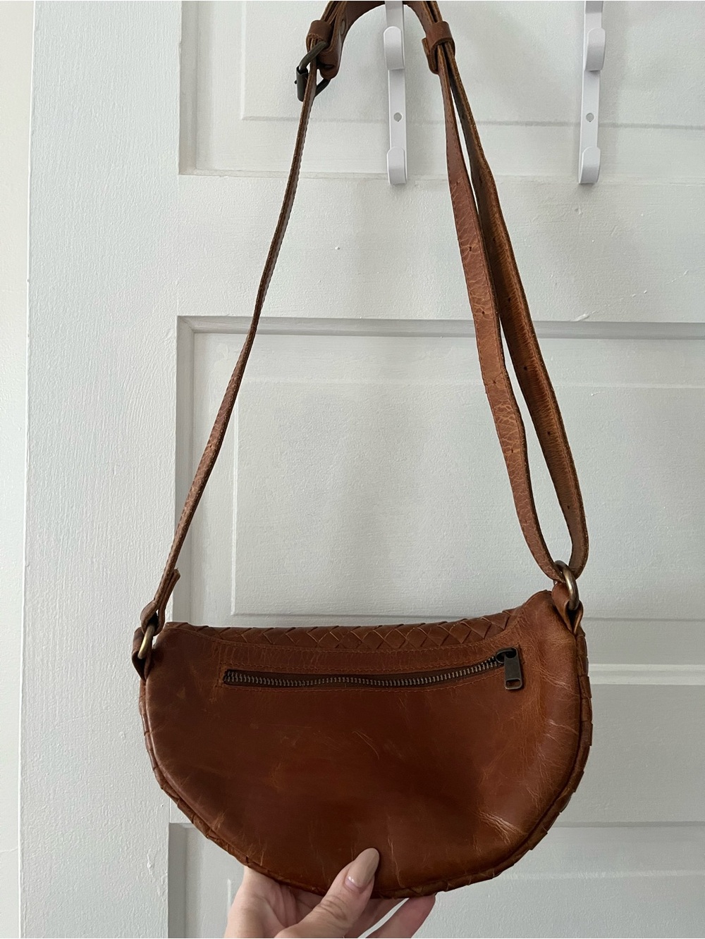 HIDES Woven leather MNDRN look alike cross body - Picture 4 of 4
